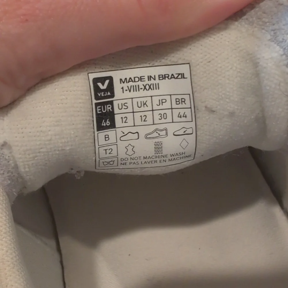 Veja V-90 Sneakers 46 - Picture 13 of 14